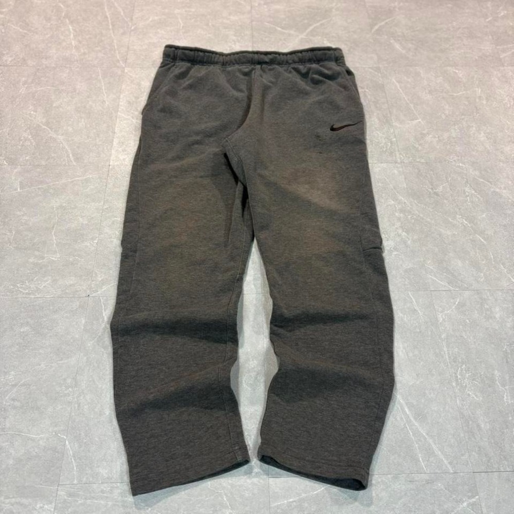 Nike grey sweatpants‎ Size XL #sweatpants #athleisure